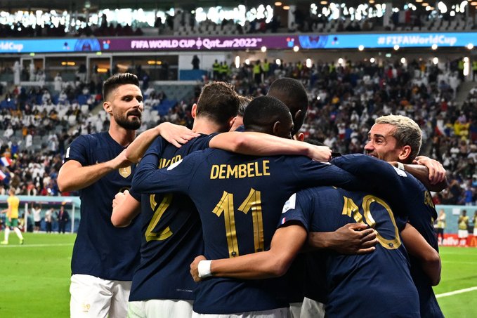 Francia arranca con goleada la defensa de su título mundial ante Australia