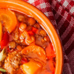 Lentejas con sofrito y jamón, tradicionales pero con poca grasa