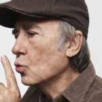 Toda la emoción de la despedida de Juan Manuel Serrat, tras el Cacereño – Real Madrid