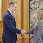 Roberta Metsola con el  Rey y en el acto del Senado  en memoria del Holocausto