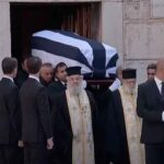 El Rey y la Reina en el último adiós en Atenas a Constantino de Grecia