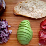 Ricas ideas para tapear sin exceso de calorías y con su buen jamón curado Ricas ideas para tapear sin exceso de calorías y con su buen jamón curado
