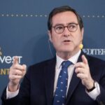 Garamendi denuncia que PSOE y Podemos quieren destrozar a grandes empresarios Garamendi denuncia que PSOE y Podemos quieren destrozar a grandes empresarios