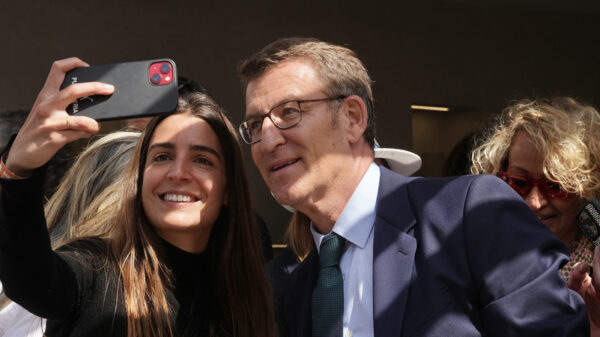 Compromiso de Feijóo para construir grandes consensos en Cataluña