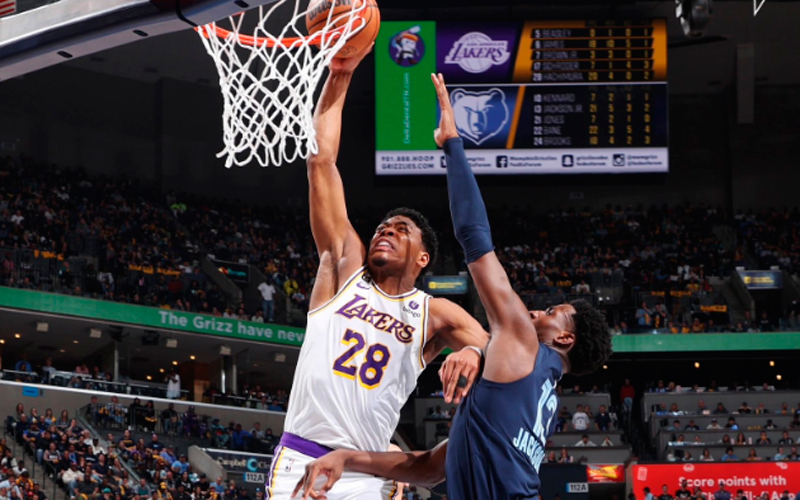 Los Grizzlies de Aldama arrancan los Playoffs con clara derrota ante los Lakers