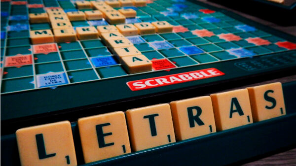 Día del Beso, Día del Scrabble, Frank Blanco, Carles Puyol y Olga Tañón