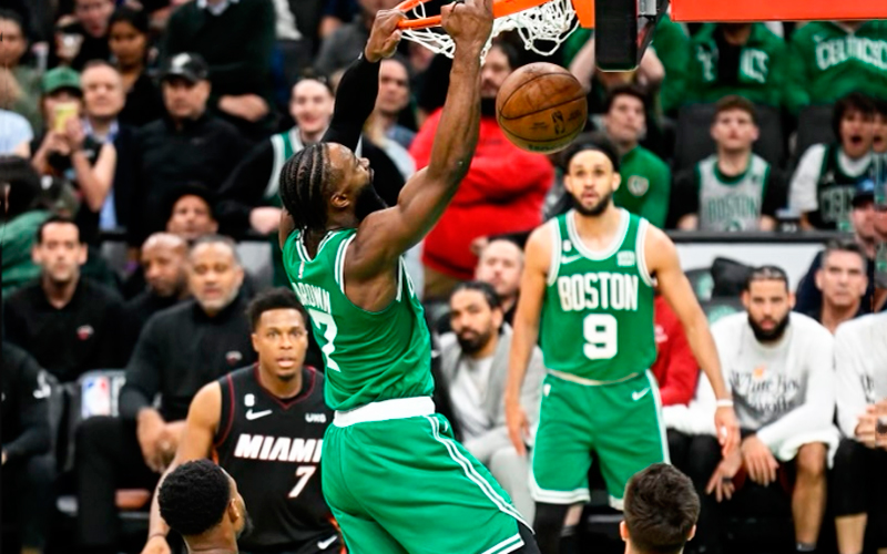 Los Celtics vencen a los Heat y se juegan el empate de la serie en Miami