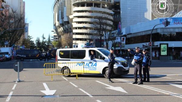 Almeida confirma que cien policías municipales se suman al dispositivo de seguridad Almeida confirma que cien policías municipales se suman al dispositivo de seguridad