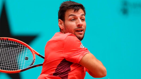 Bernabé Zapata se cuela con mérito en octavos del MMOpen, Badosa cae ante Sakkari