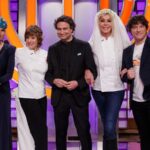 Boris Izaguirre y Raquel Sánchez Silva, y Anabel Alonso con Bibiana Fernández, en MasterChef