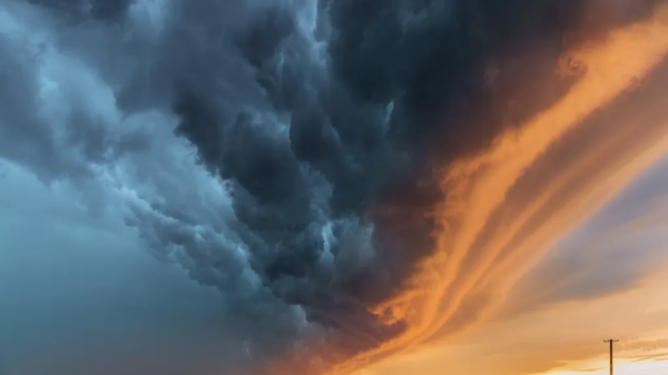 La semana finaliza con fuertes tormentas en la Península y Baleares