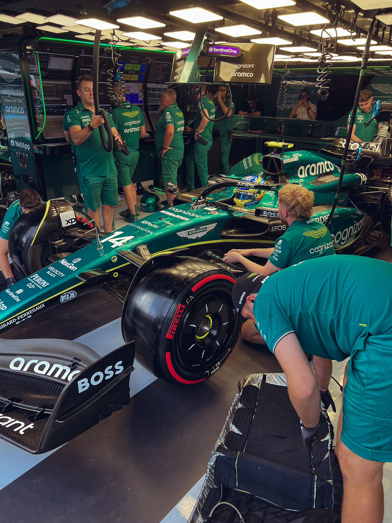 Aston Martin y Fernando Alonso frente al poder de Red Bull y el regreso de Mercedes