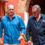 Carlos Herrera y Bertín Osborne hablan de política y de sus intimidades en Mi casa es la tuya Carlos Herrera y Bertín Osborne hablan de política y de sus intimidades en Mi casa es la tuya