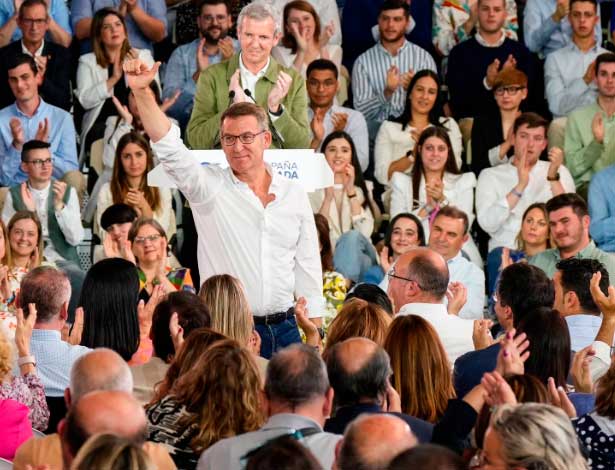 España necesita pasar página al deterioro institucional, a los escándalos y a las chapuzas