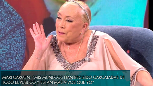 Mari Carmen deja huérfanos a sus muñecos Daisy, Nicol, Rodolfo y Doña Rogelia