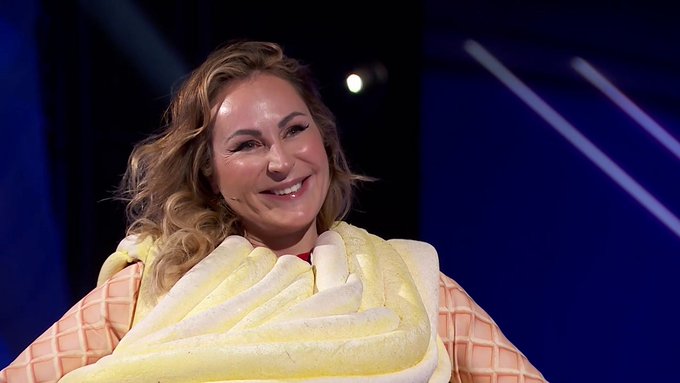 El cupcake de Mask Singer triunfa sobre el Pueblo y los del Bautizo, Lydia Bosch queda descolgada El cupcake de Mask Singer triunfa sobre el Pueblo y los del Bautizo, Lydia Bosch queda descolgada