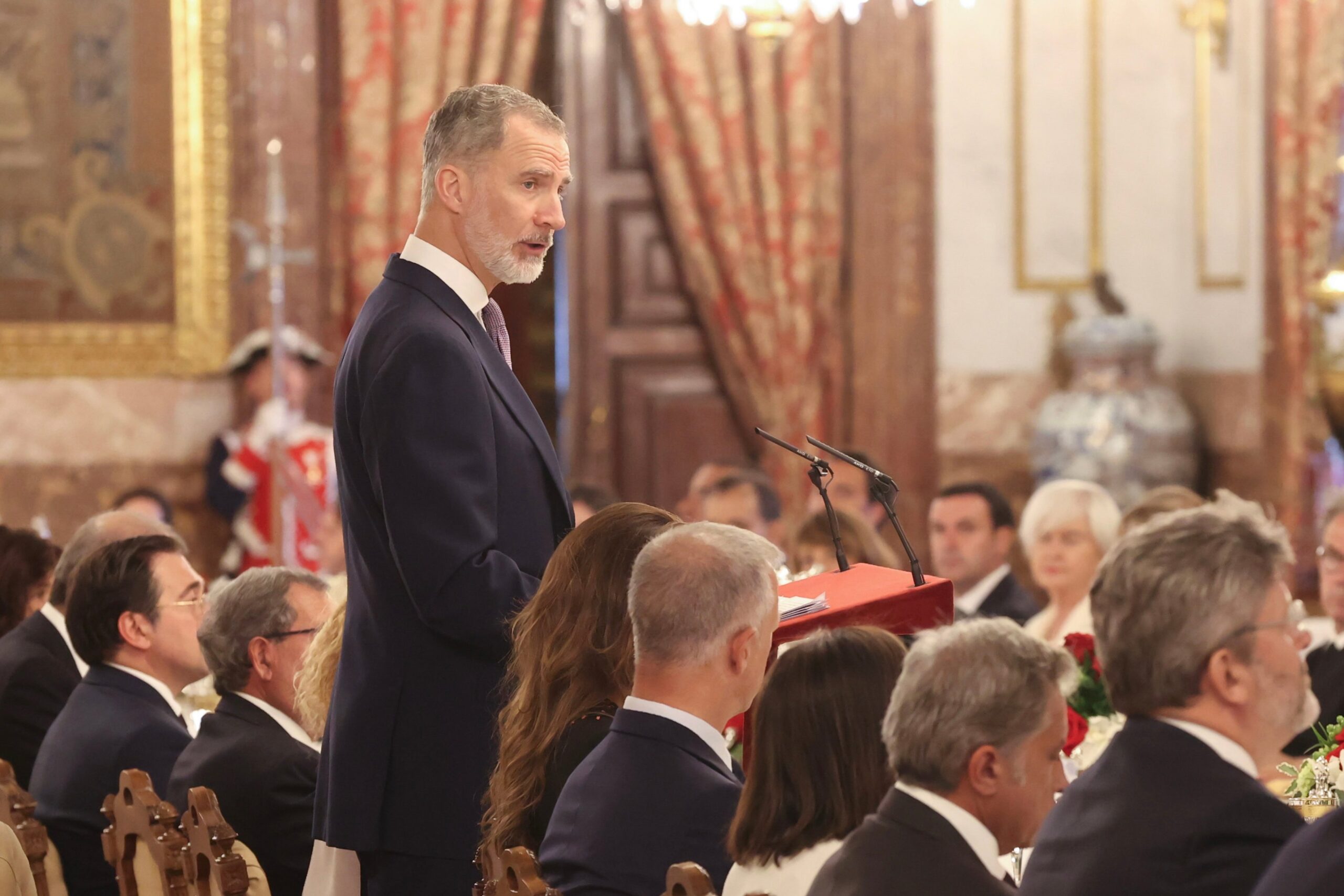 El 17 de agosto se constituyen las Cortes, Feijóo dira “sí” al Rey si gana y nuevo Gobierno en septiembre
