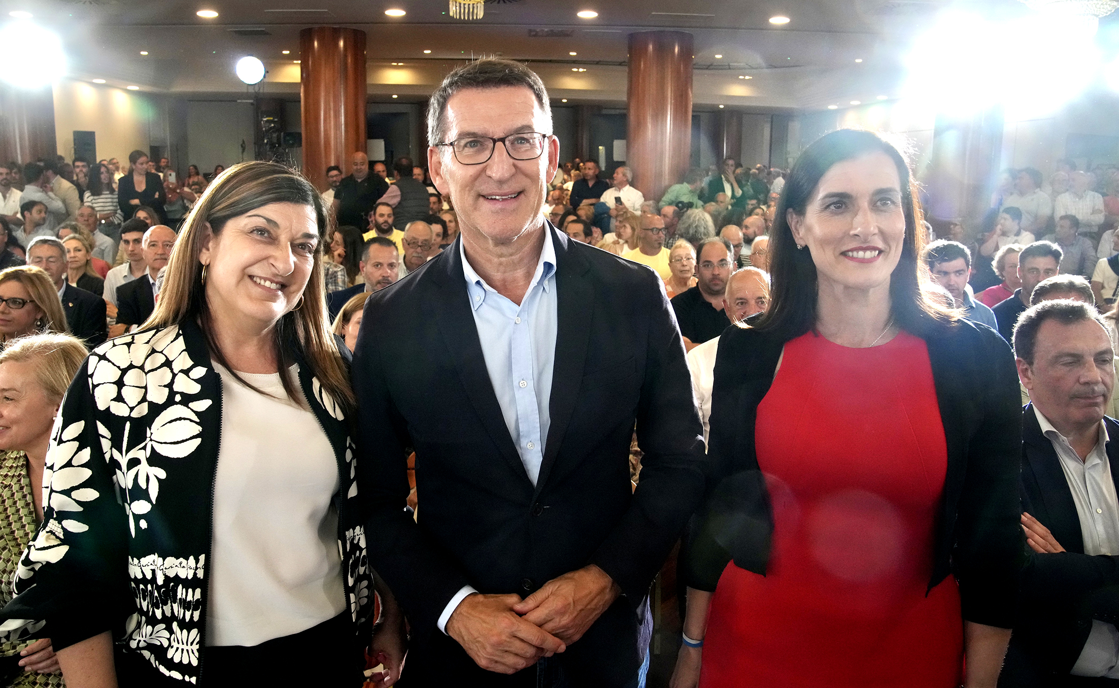 María José Sáenz de Buruaga al frente de un gobierno en solitario en Cantabria María José Sáenz de Buruaga al frente de un gobierno en solitario en Cantabria