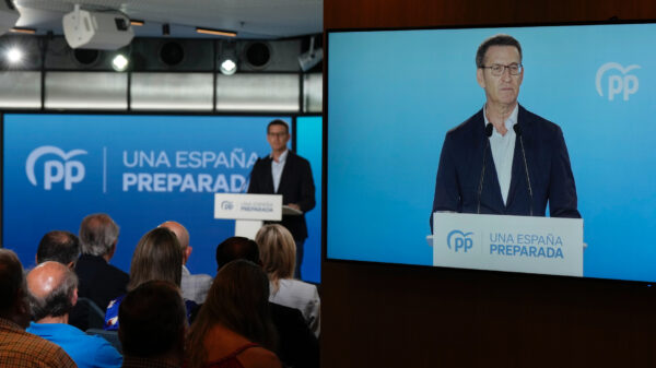 Bajar el IRPF a quienes cobren menos de 40.000 euros, reabrir centrales nucleares y la mochila austríaca Bajar el IRPF a quienes cobren menos de 40.000 euros, reabrir centrales nucleares y la mochila austríaca