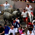 Estafeta y la curva de Mercaderes, los momentos de más peligro antes del susto con las vaquillas Estafeta y la curva de Mercaderes, los momentos de más peligro antes del susto con las vaquillas