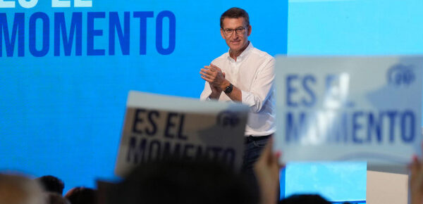 Feijóo pide un apoyo masivo para que las minorías dejen de imponerse a las mayorías Feijóo pide un apoyo masivo para que las minorías dejen de imponerse a las mayorías