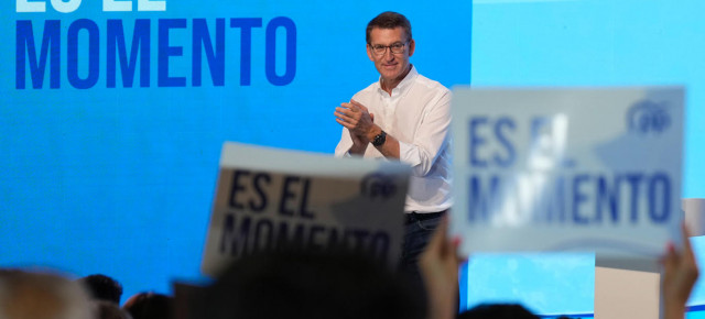 Feijóo pide un apoyo masivo para que las minorías dejen de imponerse a las mayorías Feijóo pide un apoyo masivo para que las minorías dejen de imponerse a las mayorías