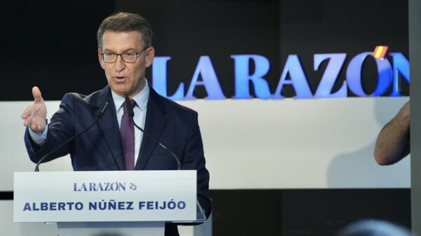 Una mayoría absoluta como la de Juanma Moreno, Isabel Díaz Ayuso y Gonzalo Capellán Una mayoría absoluta como la de Juanma Moreno, Isabel Díaz Ayuso y Gonzalo Capellán