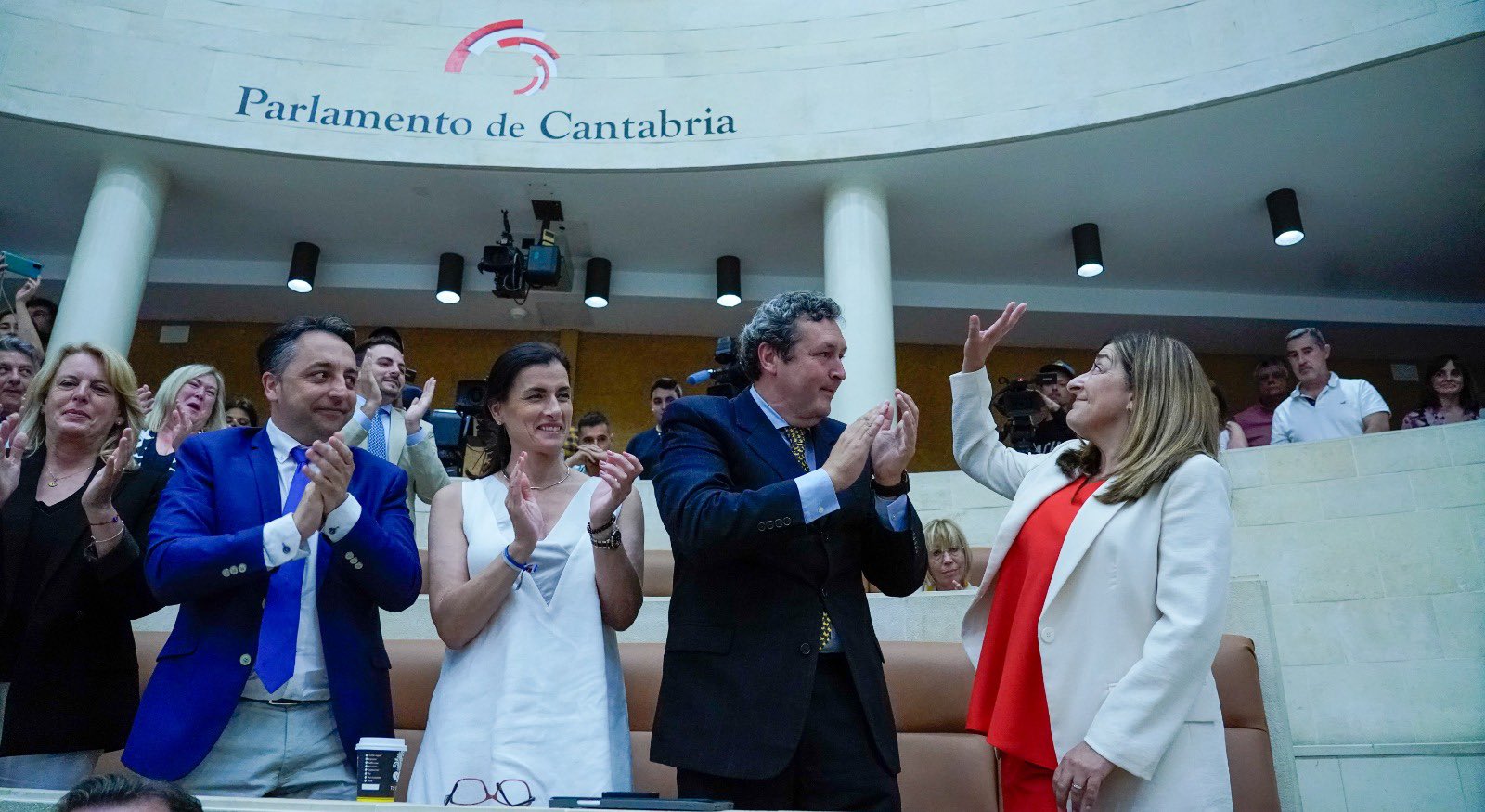 María José Sáenz de Buruaga, la primera mujer en presidir Cantabria María José Sáenz de Buruaga, la primera mujer en presidir Cantabria