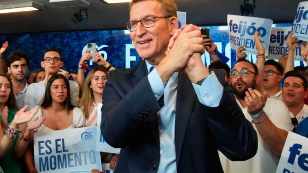 Feijóo consultará a Felipe González de forma muy intensa si gana las elecciones Feijóo consultará a Felipe González de forma muy intensa si gana las elecciones