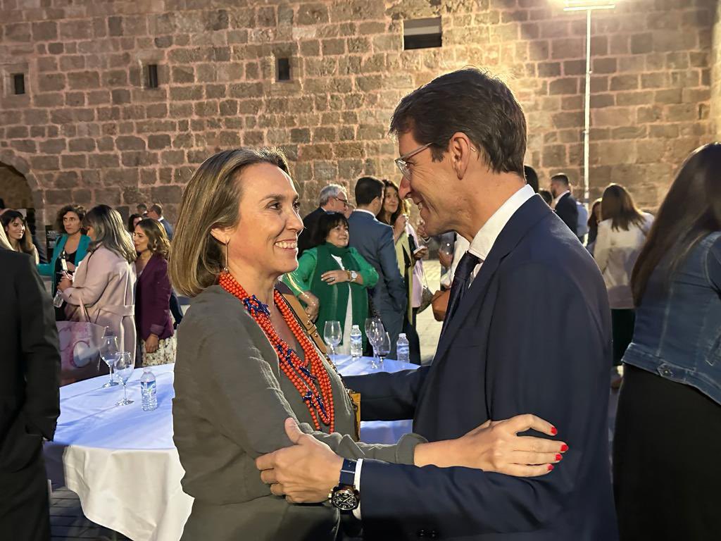 La ética y la política no pueden separarse, y lo fundamental de tener palabra