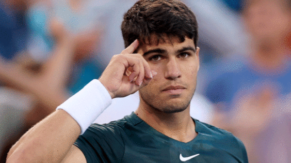 Carlos Alcaraz firma otra exhibición con remontada para citarse con Djokovic Carlos Alcaraz firma otra exhibición con remontada para citarse con Djokovic