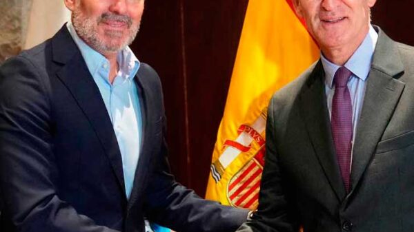 Feijóo reitera su propuesta al PSOE de pactos constitucionales frente al chantaje de Puigdemont