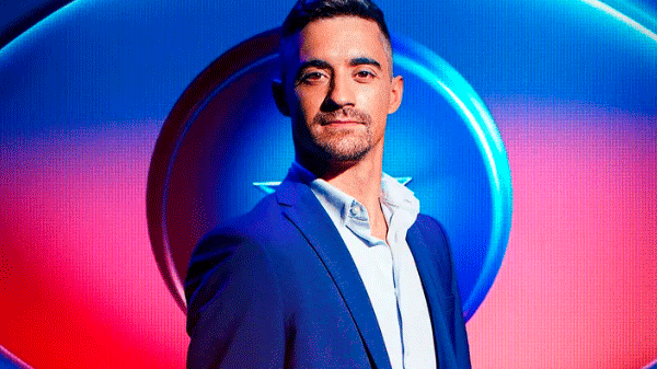 Hola a Javier Fernández, adiós al infiltrado, y los de la cueva viajan en el tiempo en GH VIP