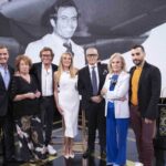 Lazos de sangre rinde homenaje a Julio Iglesias con “Papá cumple 80 años”