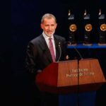 Las soluciones llegarán de la unidad, nunca de la división, una gran ovación para el Rey
