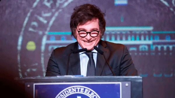 La motosierra de Javier Milei gana las elecciones en Argentina