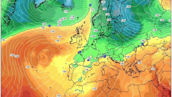 Tras el veranillo, un cambio radical del tiempo llegará a España con frío e incluso nieve Tras el veranillo, un cambio radical del tiempo llegará a España con frío e incluso nieve