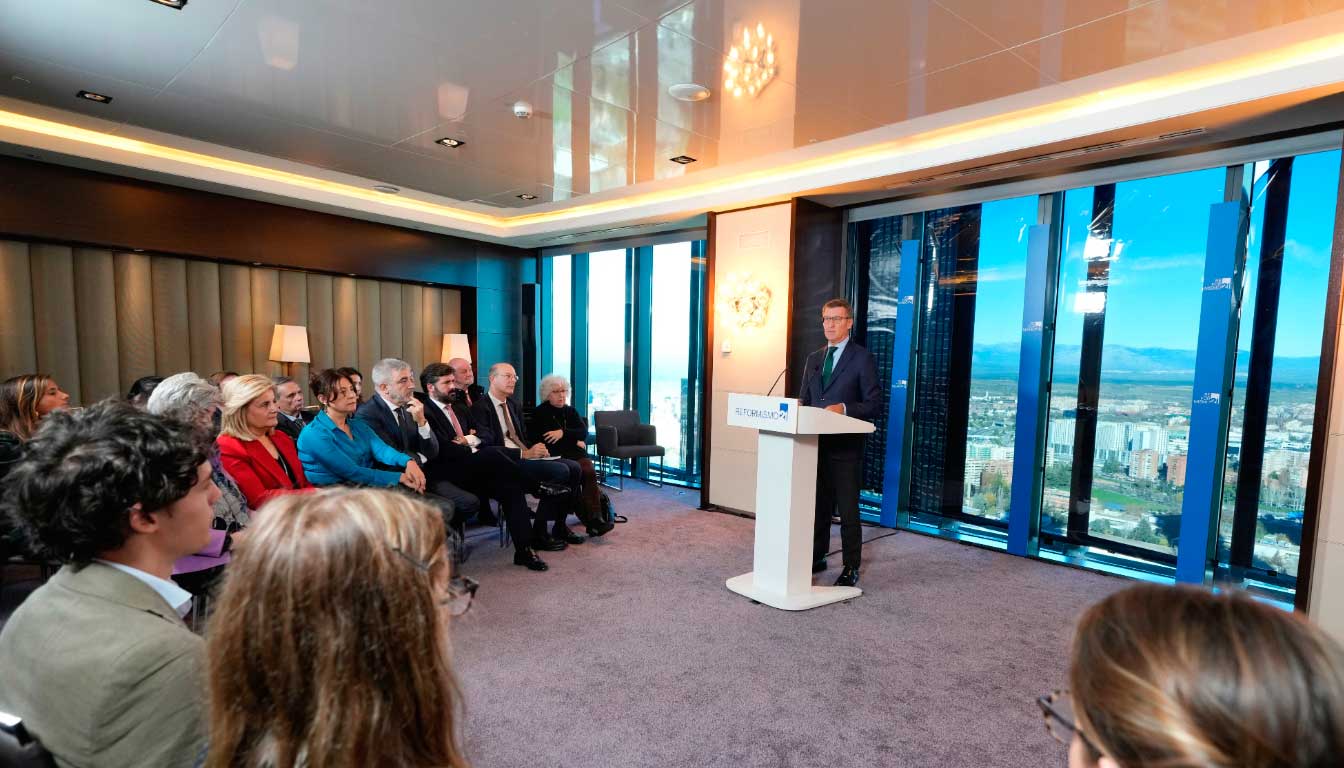 España necesita talento y trabajo, defender los intereses generales, proteger a los ciudadanos y una alternativa constructiva