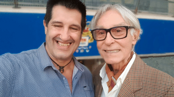 El artista Pepe Dámaso cumple 90 años con ganas de seguir creando