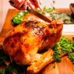 Pavo navideño relleno de manzanas, ciruelas, cebolla y castañas​​​​​​​