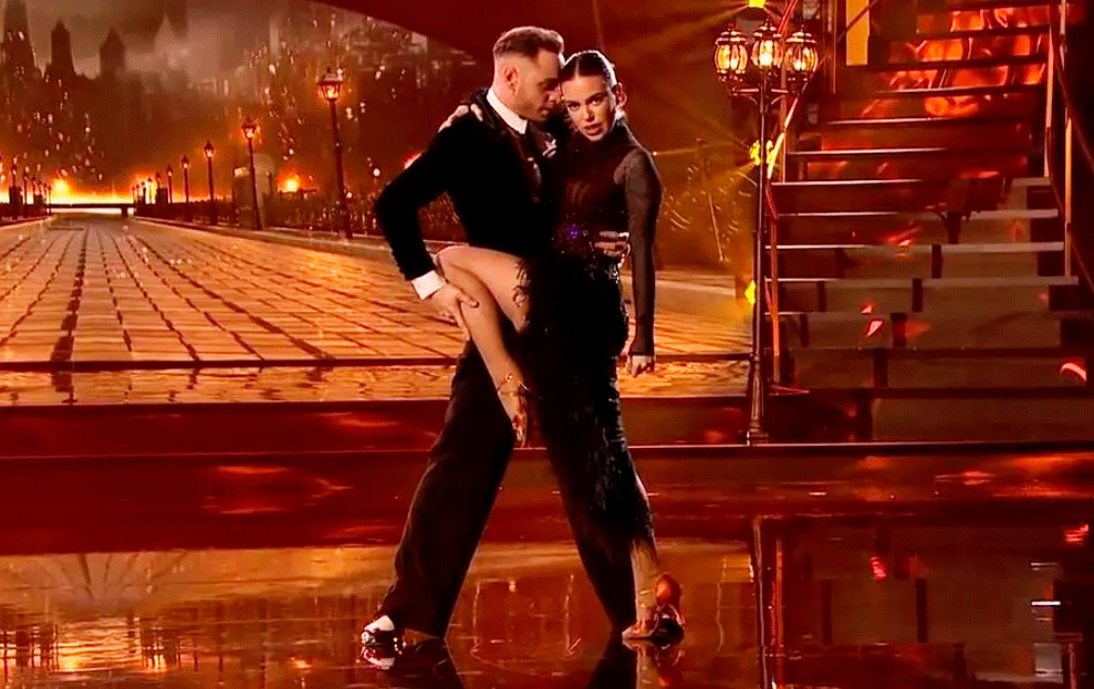 Primer duelo entre Manel Fuentes y su millón, y Jesús Vázquez y sus bailarines