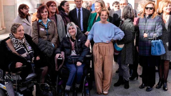 Feijóo destacó el valor de un pacto alcanzado con negociación y con consenso