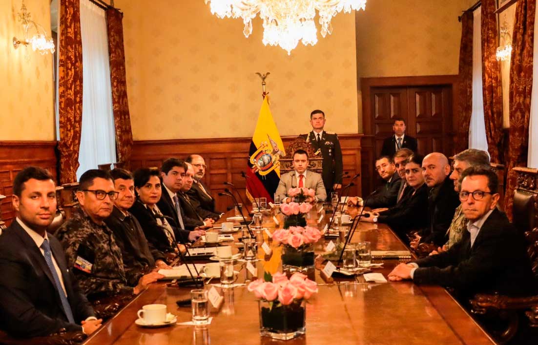 Noboa declara Conflicto Armado Interno y moviliza al Ejército tras el asalto al canal TC Televisión