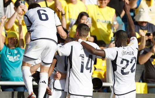 Decisivo gran gol de cabeza de Tchouaméni para ganar tras un córner lanzado por Kroos