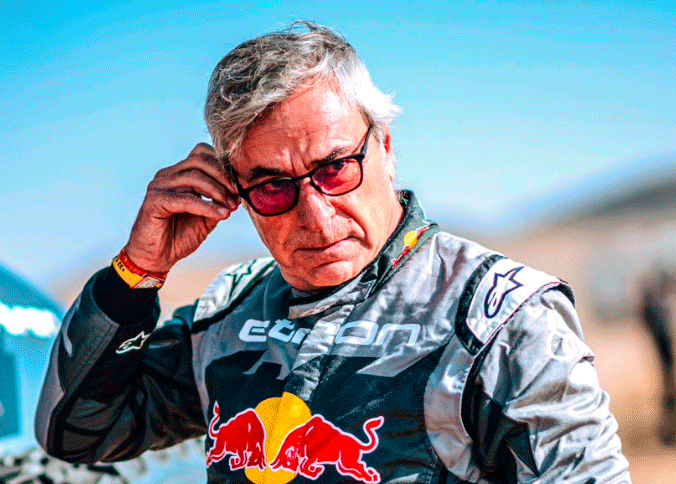 Sainz propina un golpe en la etapa reina del Dakar que causa enfado en BRX, y la ira de Al-Attiyah