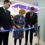 España, el país con mayor sobrecualificación universitaria de la UE, mientras las ofertas laborales priorizan la FP