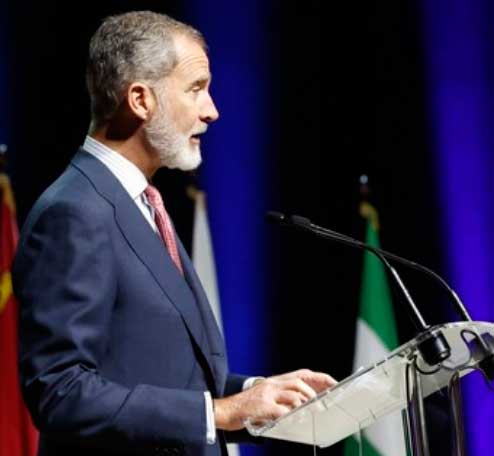 Homenaje del Rey en Barcelona a los dos agentes de la Guardia Civil asesinados en Barbate