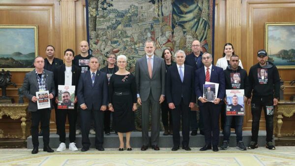 La muerte de Sebastián Piñera, el Rey con las familias de secuestrados por Hamás, Von der Leyen y Puigdemont