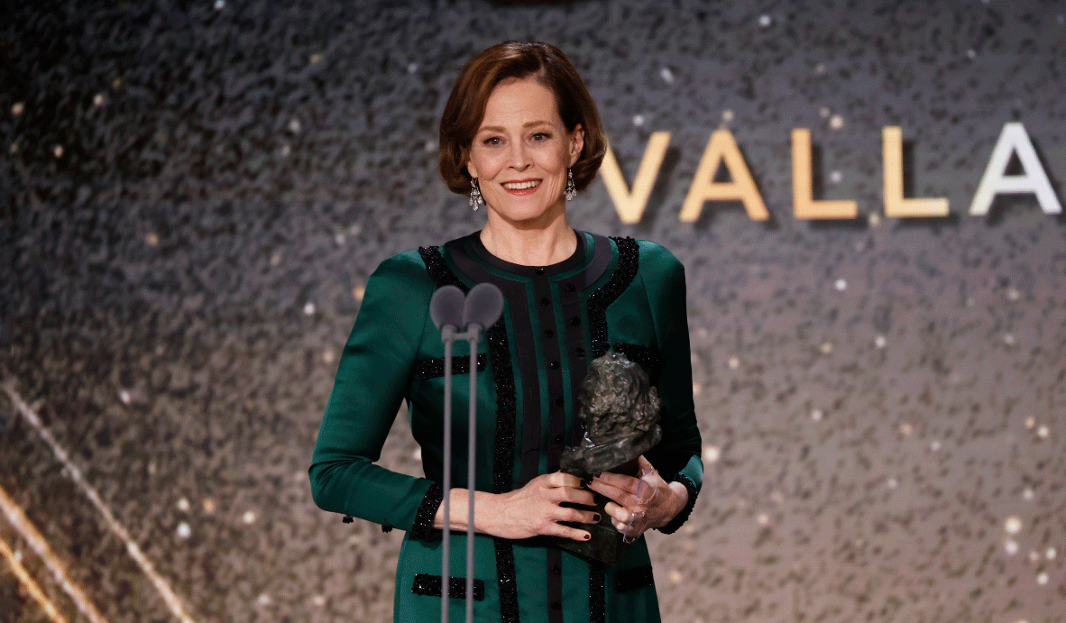 Tierna, cómica y al límite: Sigourney Weaver, merecido Goya de Honor Tierna, cómica y al límite: Sigourney Weaver, merecido Goya de Honor