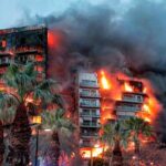 Valencia decreta tres días de luto y suspende la macrodespertà, la mascletà y  la Crida del domingo